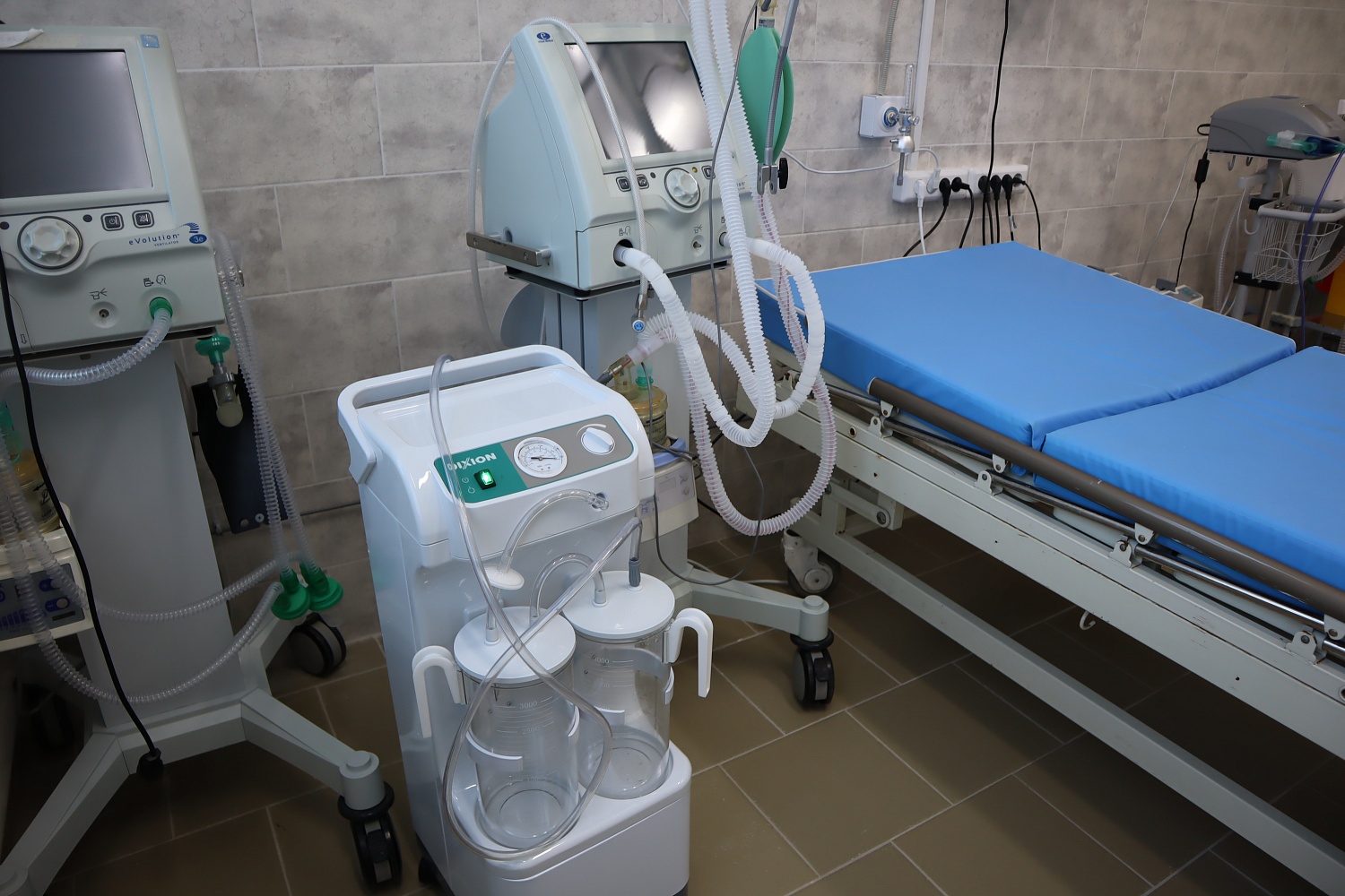 Отделение анестезиологии и реанимации Медицинского центра № 1 открылось после ремонта 