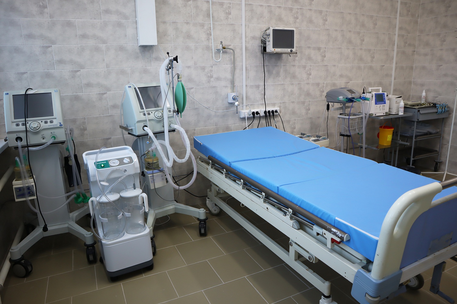 Отделение анестезиологии и реанимации Медицинского центра № 1 открылось после ремонта 
